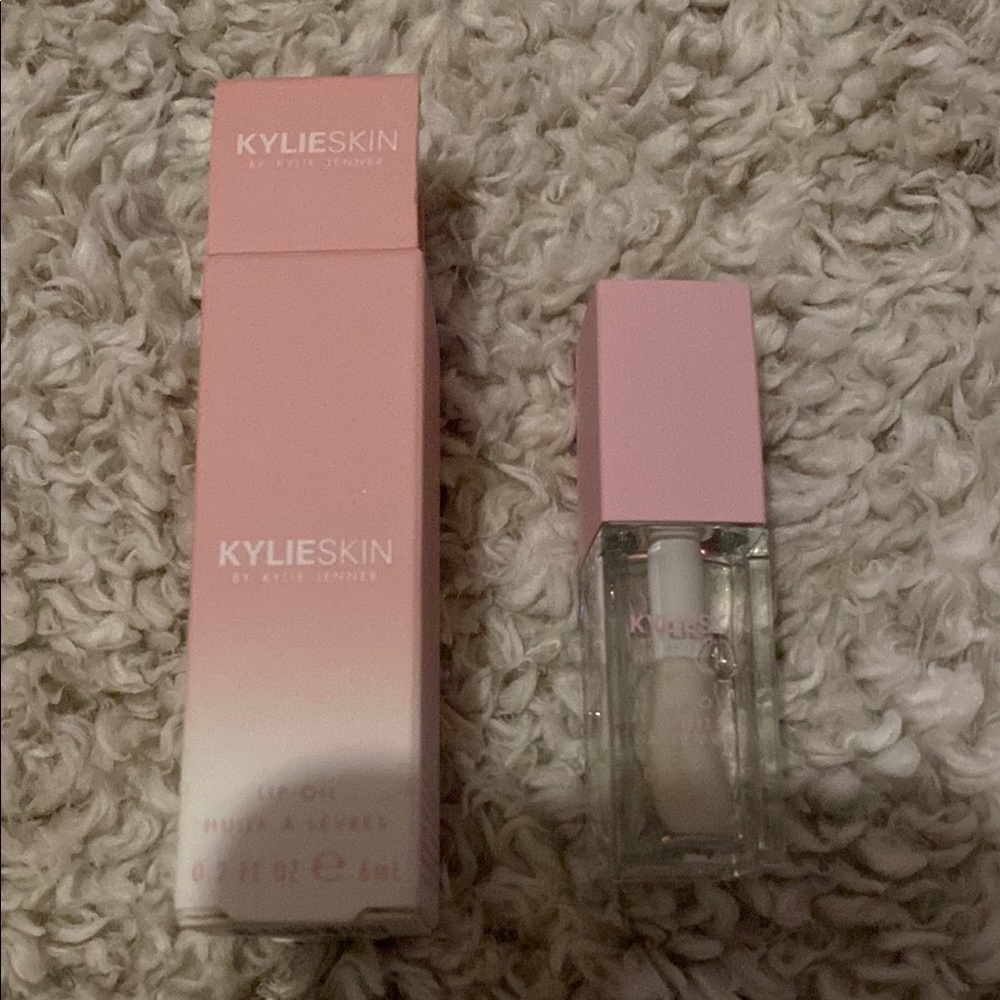 Clear Lip Oil Kylie cosmetics